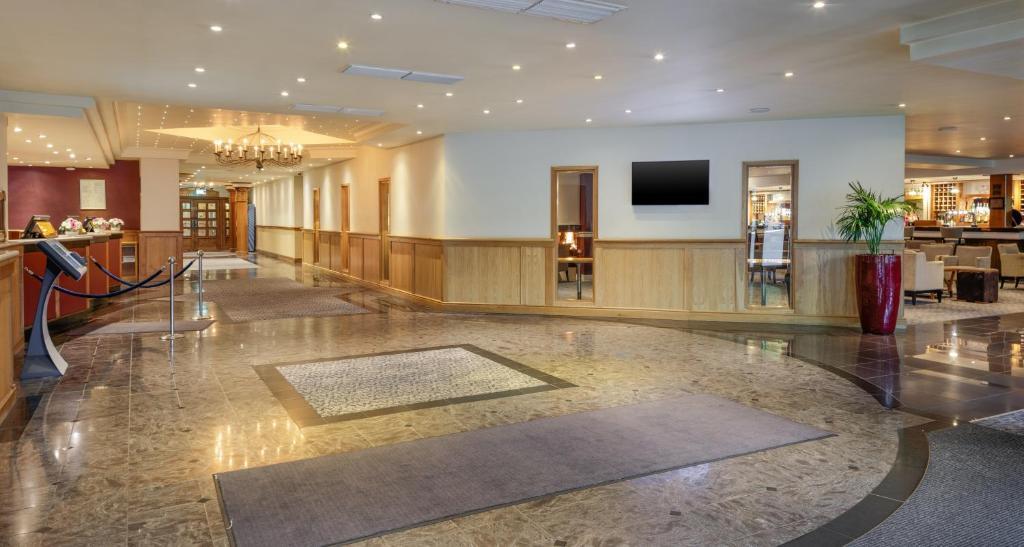 Delta Hotels By Marriott Warwick Warwick  Dış mekan fotoğraf