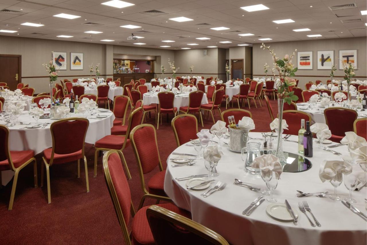 Delta Hotels By Marriott Warwick Warwick  Dış mekan fotoğraf