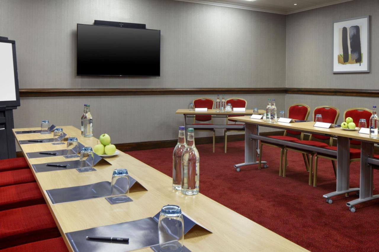 Delta Hotels By Marriott Warwick Warwick  Dış mekan fotoğraf