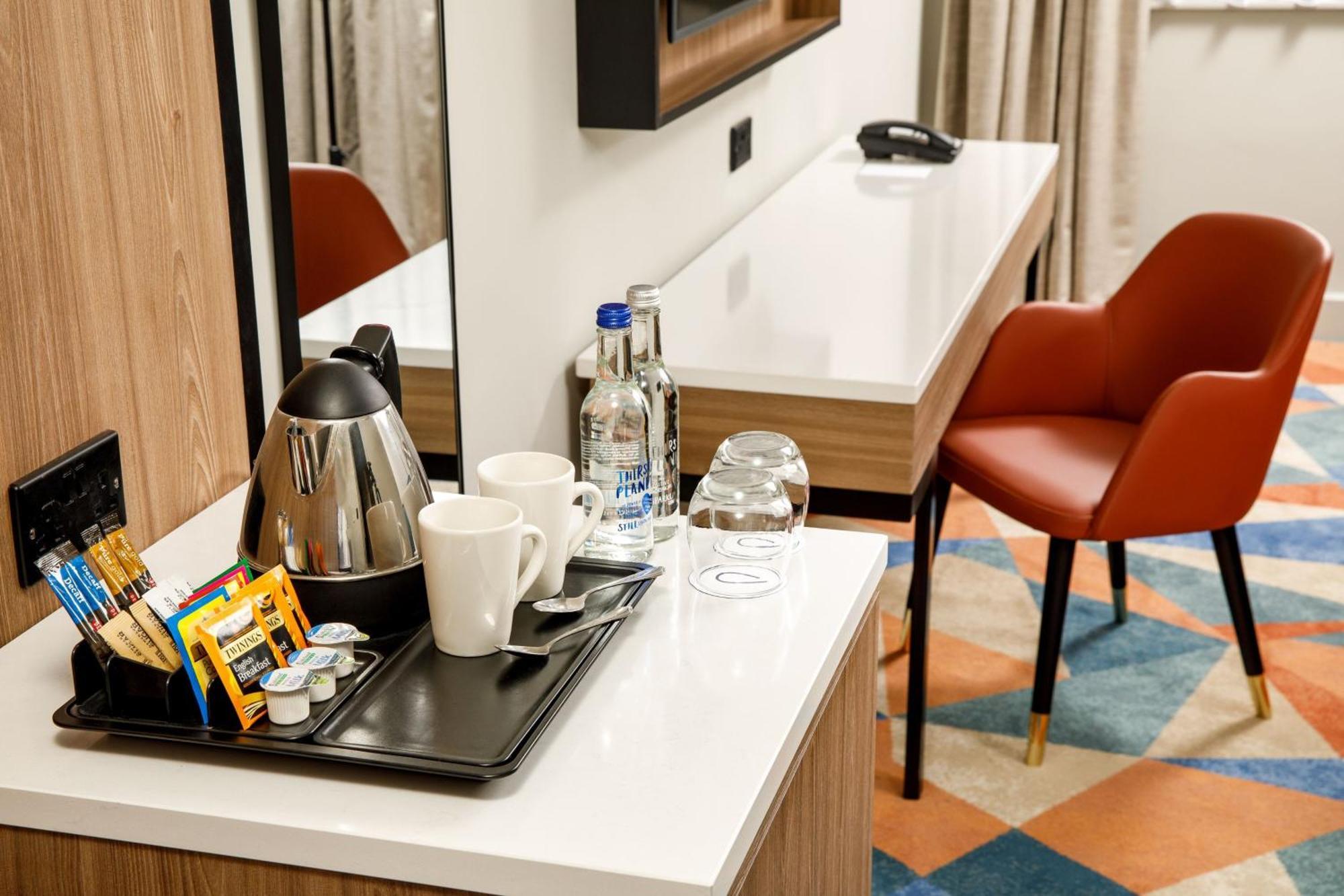 Delta Hotels By Marriott Warwick Warwick  Dış mekan fotoğraf