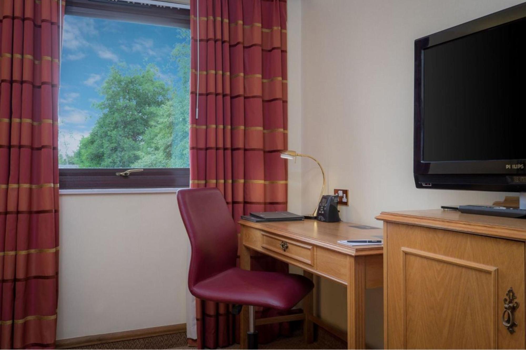 Delta Hotels By Marriott Warwick Warwick  Dış mekan fotoğraf